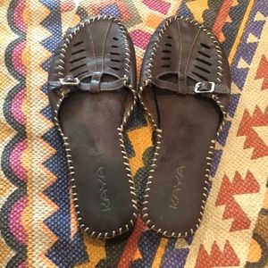 Brown Kaya flats